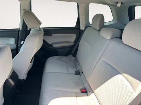 Used 2018 Subaru Forester 2.5i AWD/4WD image 13