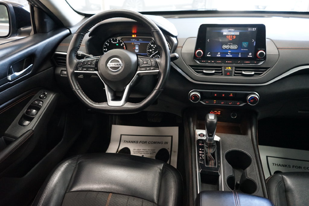Used 2021 Nissan Altima 2.5 SR FWD image 9