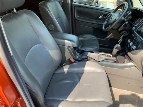 Used 2006 MAZDA Tribute I w/ Premium Pkg FWD image 18