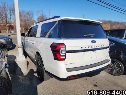 Used 2022 Ford Expedition Max Limited image 4