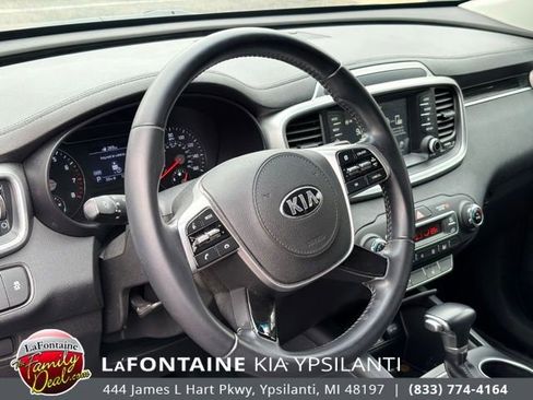 Used 2020 Kia Sorento S image 13