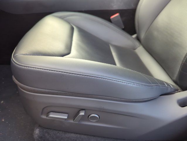 Used 2026 Tesla Model Y 2WD image 13