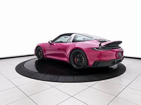 Used 2024 Porsche 911 Targa 4 GTS w/ Premium Package image 15