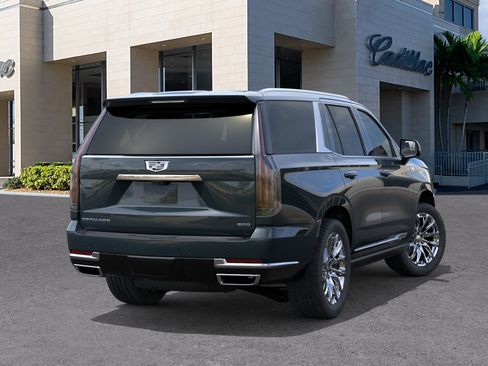 New 2026 Cadillac Escalade Luxury w/ LPO, Radiant Package AWD/4WD image 4