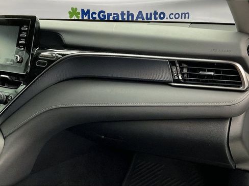 Used 2024 Toyota Camry SE image 20