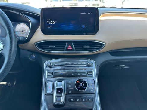 Used 2022 Hyundai Santa Fe Calligraphy image 14