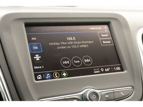 Used 2022 Chevrolet Equinox LT image 19