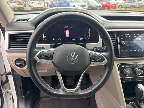 Used 2021 Volkswagen Atlas SEL Premium image 29
