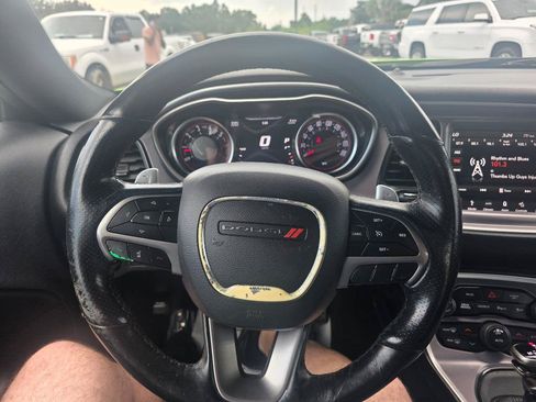 Used 2019 Dodge Challenger R/T Scat Pack w/ Plus Package RWD image 13