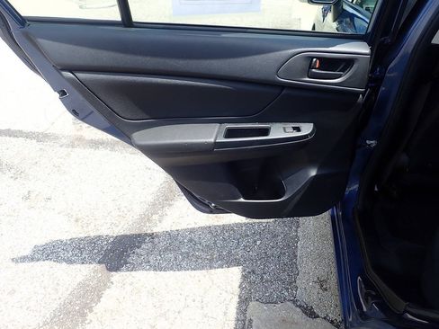 Used 2012 Subaru Impreza 2.0i AWD/4WD image 12