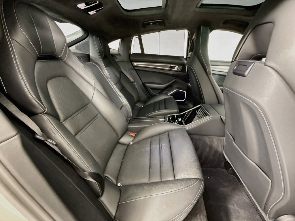Certified 2023 Porsche Panamera Turbo S AWD/4WD image 29