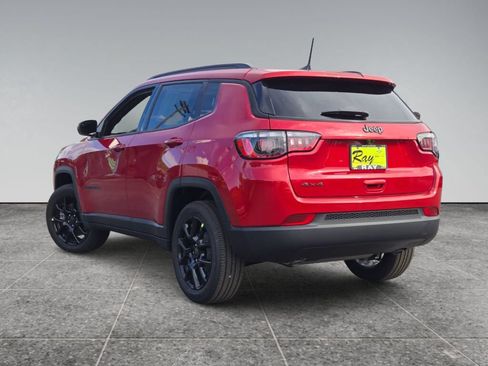 New 2026 Jeep Compass Latitude AWD/4WD image 7