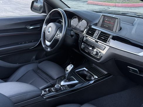 Used 2020 BMW 230i Convertible w/ Convenience Package image 20