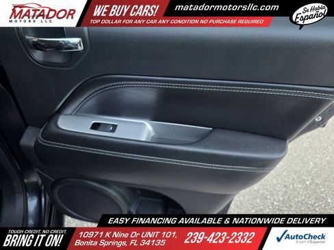 Used 2014 Jeep Compass Latitude w/ Sun/Sound Group FWD image 16