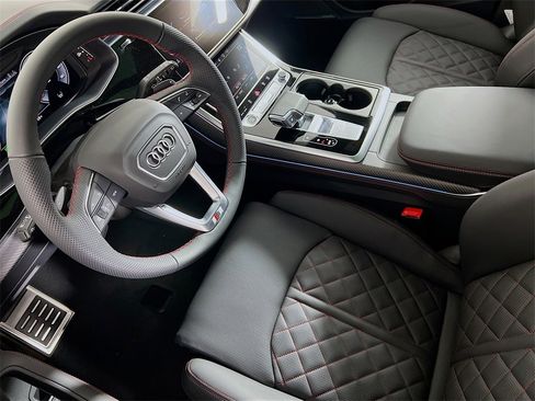 New 2026 Audi Q8 Prestige image 23