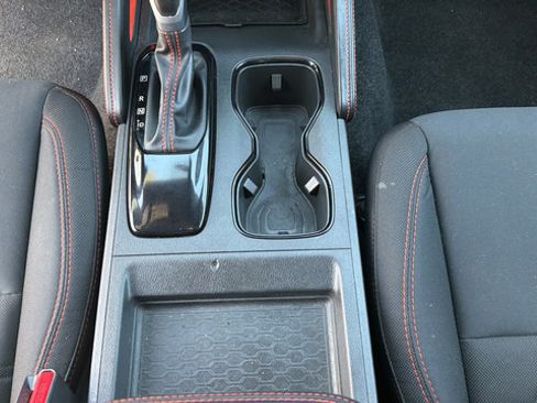 Used 2025 Nissan Frontier PRO-4X AWD/4WD image 8