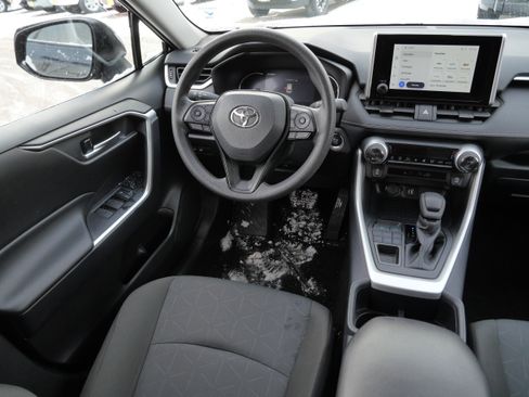 Certified 2025 Toyota RAV4 XLE image 10