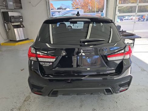 Used 2023 Mitsubishi Outlander Sport ES image 4