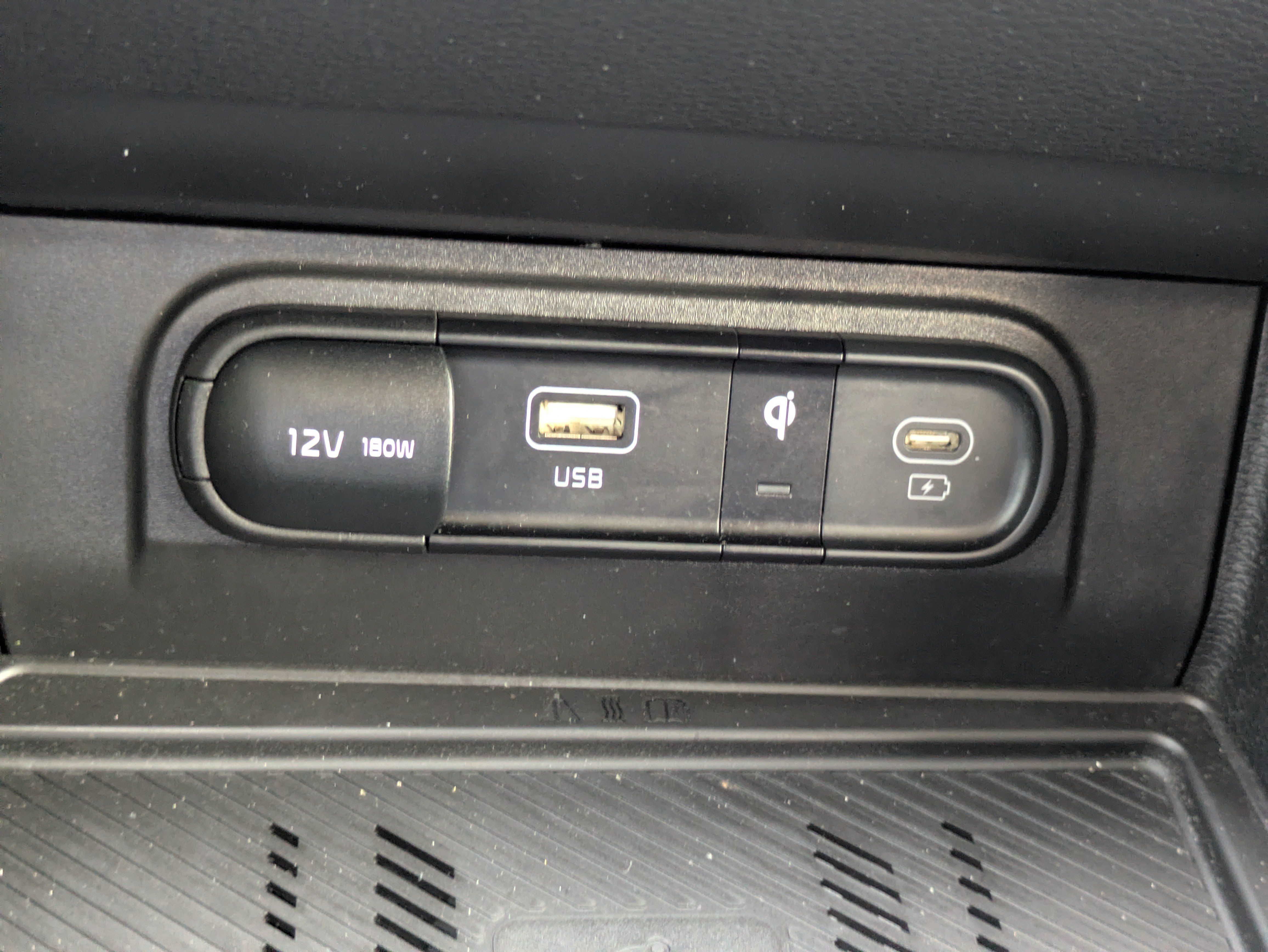 Used 2023 Kia Sportage EX FWD image 26