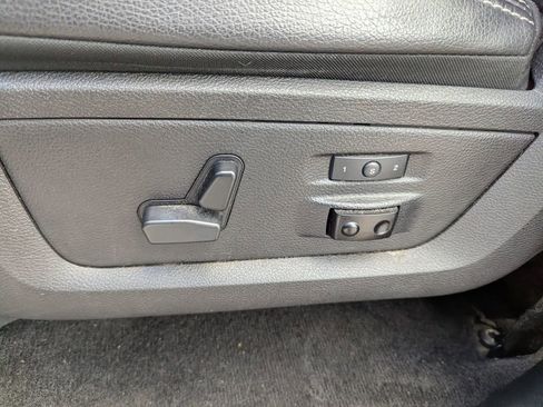 Used 2017 RAM 1500 Laramie image 16