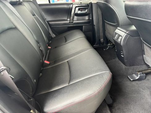 Used 2016 Toyota 4Runner Trail Premium w/ Four Season Floor Mat Package AWD/4WD image 30