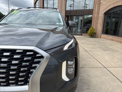 Used 2022 Hyundai Palisade Limited AWD/4WD image 9