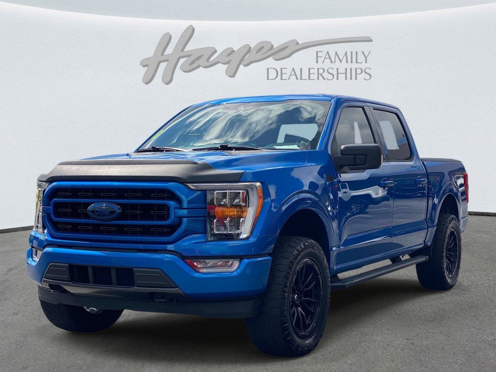 Used 2021 Ford F150 XLT w/ Equipment Group 302A High AWD/4WD image 9