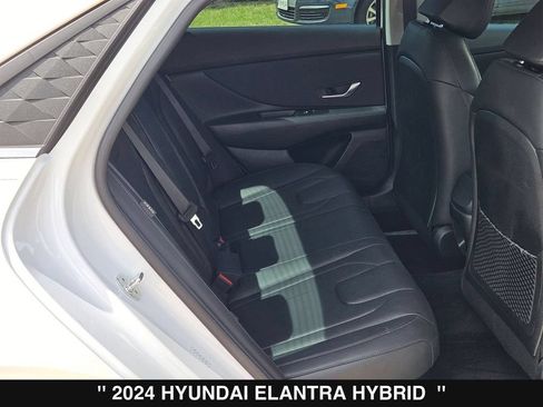 Used 2024 Hyundai Elantra Limited FWD image 28