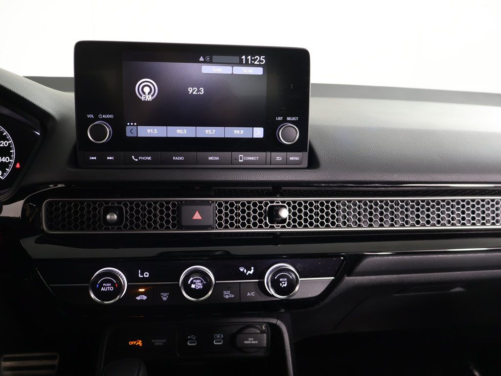 Certified 2025 Honda Civic Sport image 43