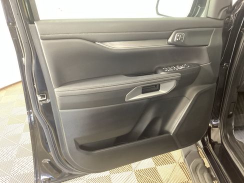Used 2024 Ford Ranger Lariat w/ Advanced Towing Package AWD/4WD image 17