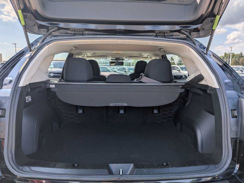 Used 2019 Subaru Crosstrek 2.0i Premium w/ Moonroof Package AWD/4WD image 31
