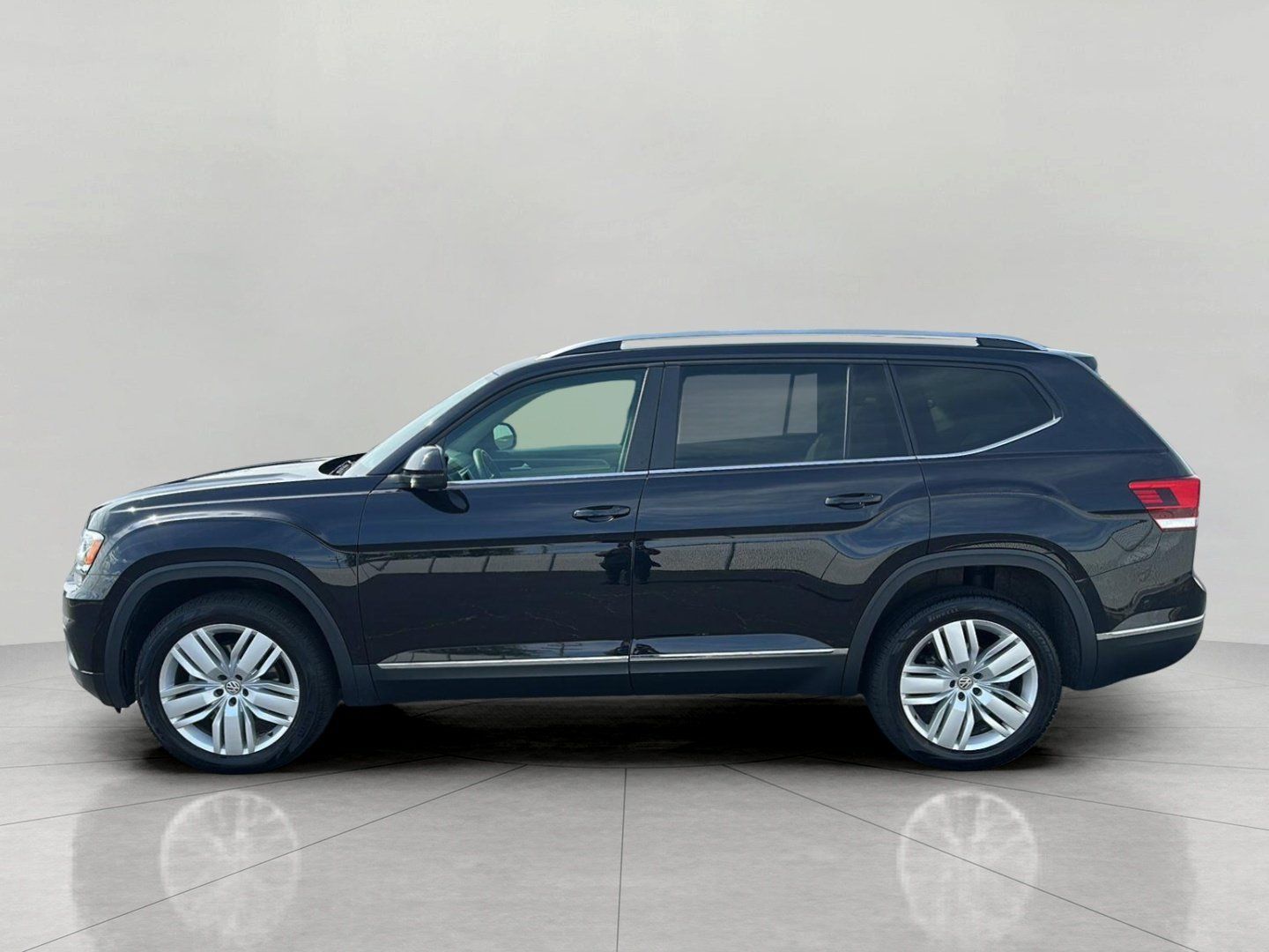 Used 2019 Volkswagen Atlas SEL AWD/4WD image 4