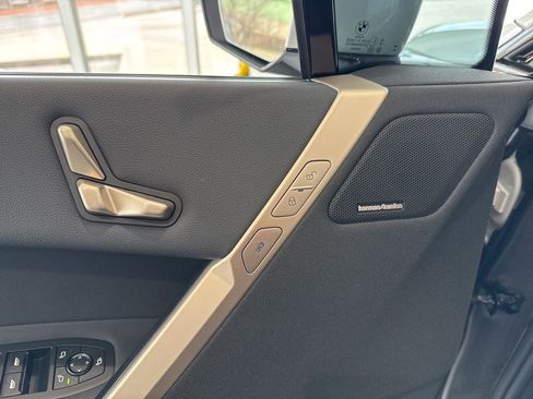 New 2026 BMW iX xDrive60 image 37