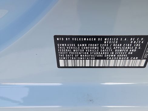 Certified 2025 Volkswagen Jetta GLI Autobahn image 8