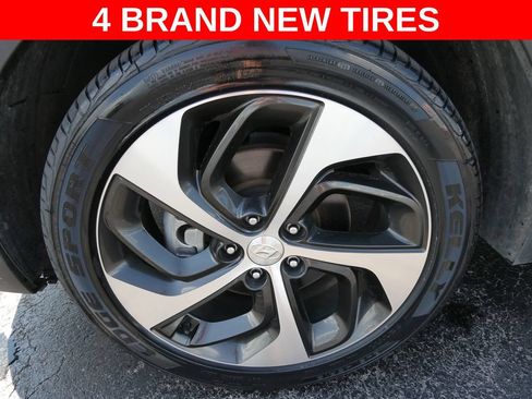 Used 2017 Hyundai Tucson Limited w/ Limited Ultimate Package 03 AWD/4WD image 4