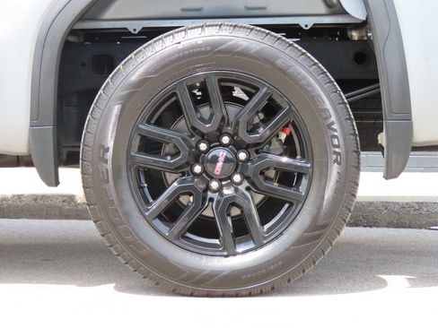 Used 2023 GMC Sierra 1500 Pro w/ Graphite Edition AWD/4WD image 16