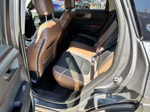 Used 2025 Ford Bronco Sport Outer Banks image 8