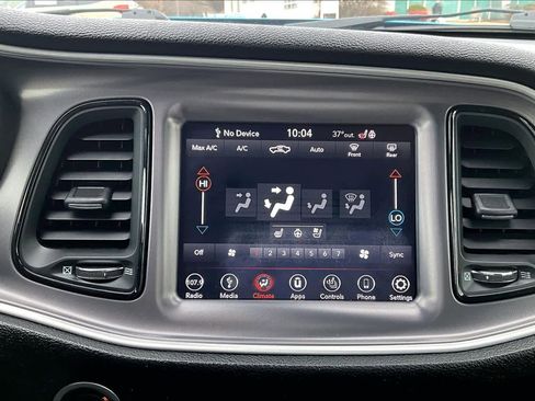 Used 2019 Dodge Challenger SXT w/ Plus Package image 33