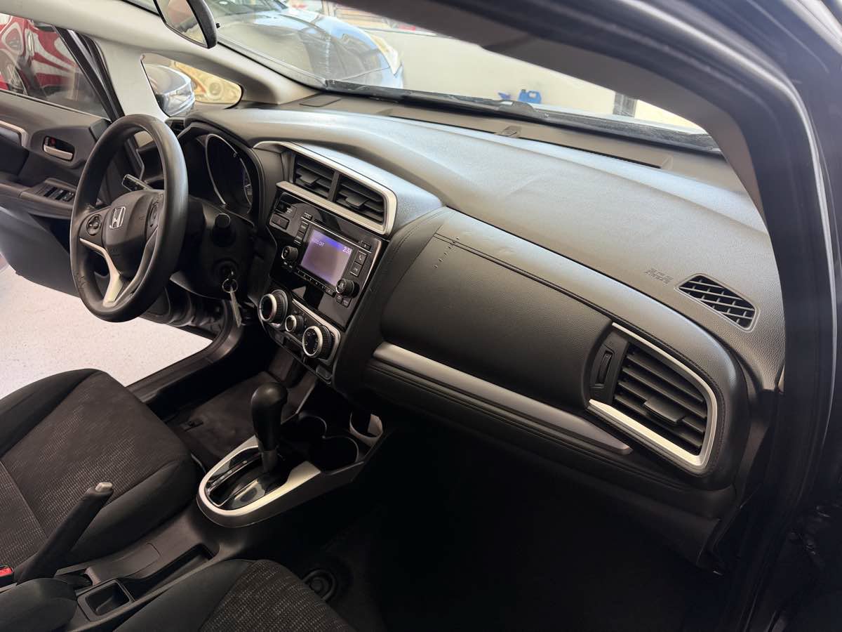 Used 2015 Honda Fit LX image 13