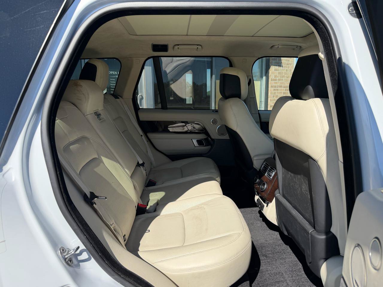 Used 2020 Land Rover Range Rover HSE AWD/4WD image 11