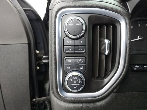 Used 2021 GMC Sierra 2500 Denali w/ Denali Ultimate Package image 29