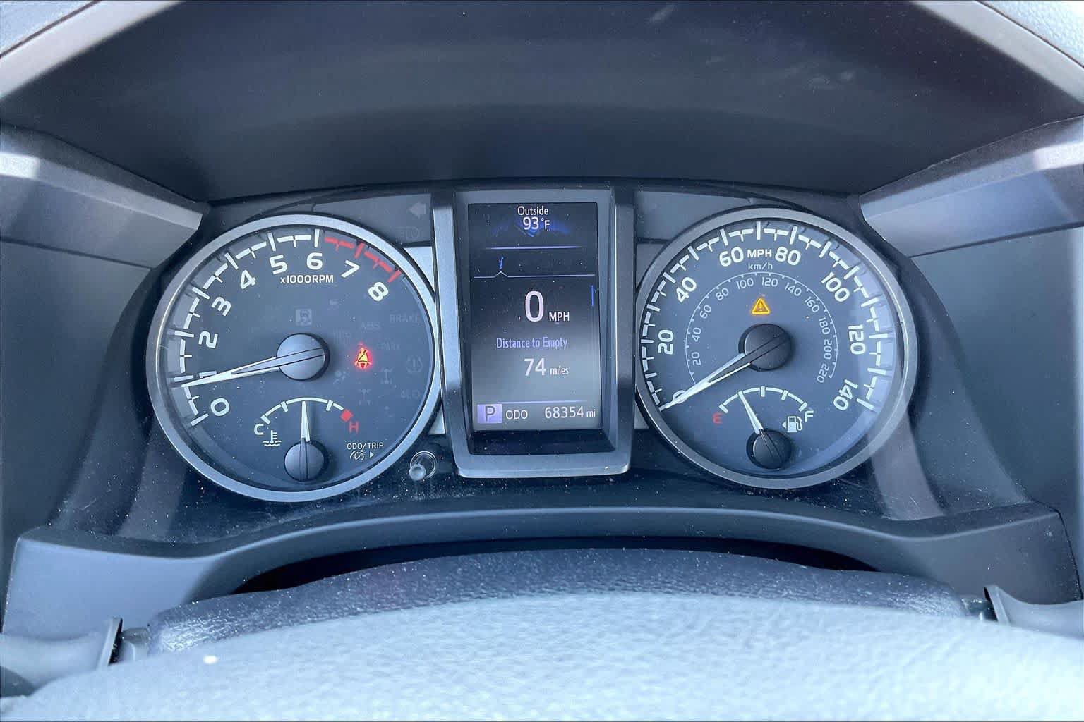 Used 2020 Toyota Tacoma TRD Sport w/ Technology Package AWD/4WD image 25