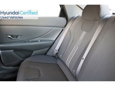 Certified 2025 Hyundai Elantra Sport image 14
