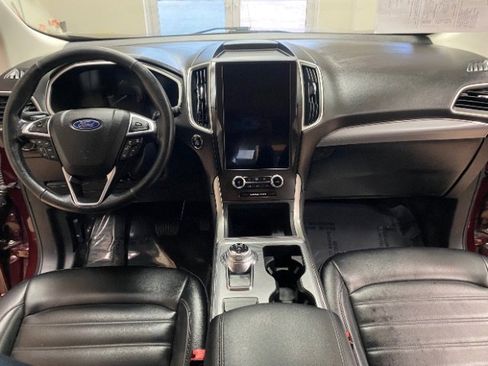 Used 2021 Ford Edge SEL image 31
