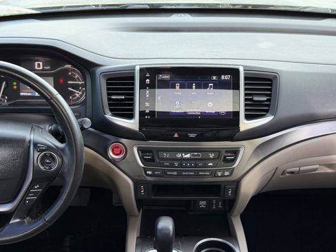 Used 2018 Honda Pilot EX-L image 14