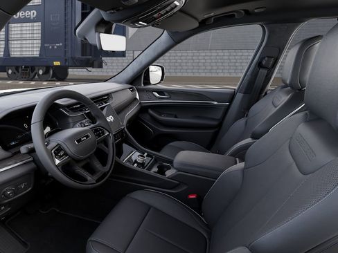 New 2025 Jeep Grand Cherokee L Overland w/ Advanced Protech Group III AWD/4WD image 22