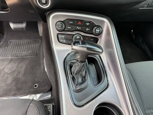 Used 2019 Dodge Challenger R/T RWD image 16