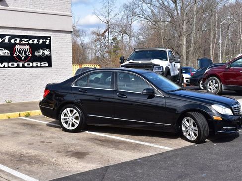 Used 2013 Mercedes-Benz C 300 4MATIC Sedan image 4
