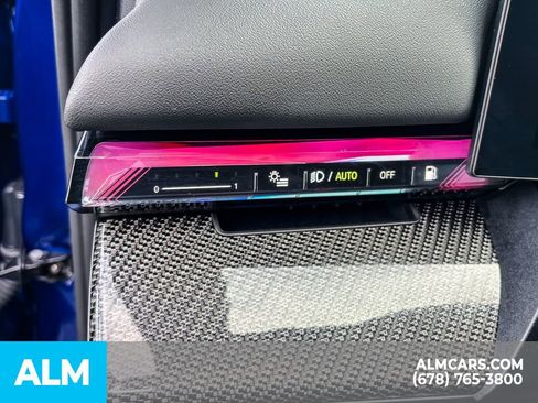 Used 2026 BMW M5 w/ Executive Package image 28