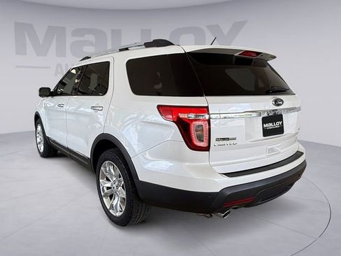 Used 2014 Ford Explorer Limited w/ Equipment Group 302A AWD/4WD image 3